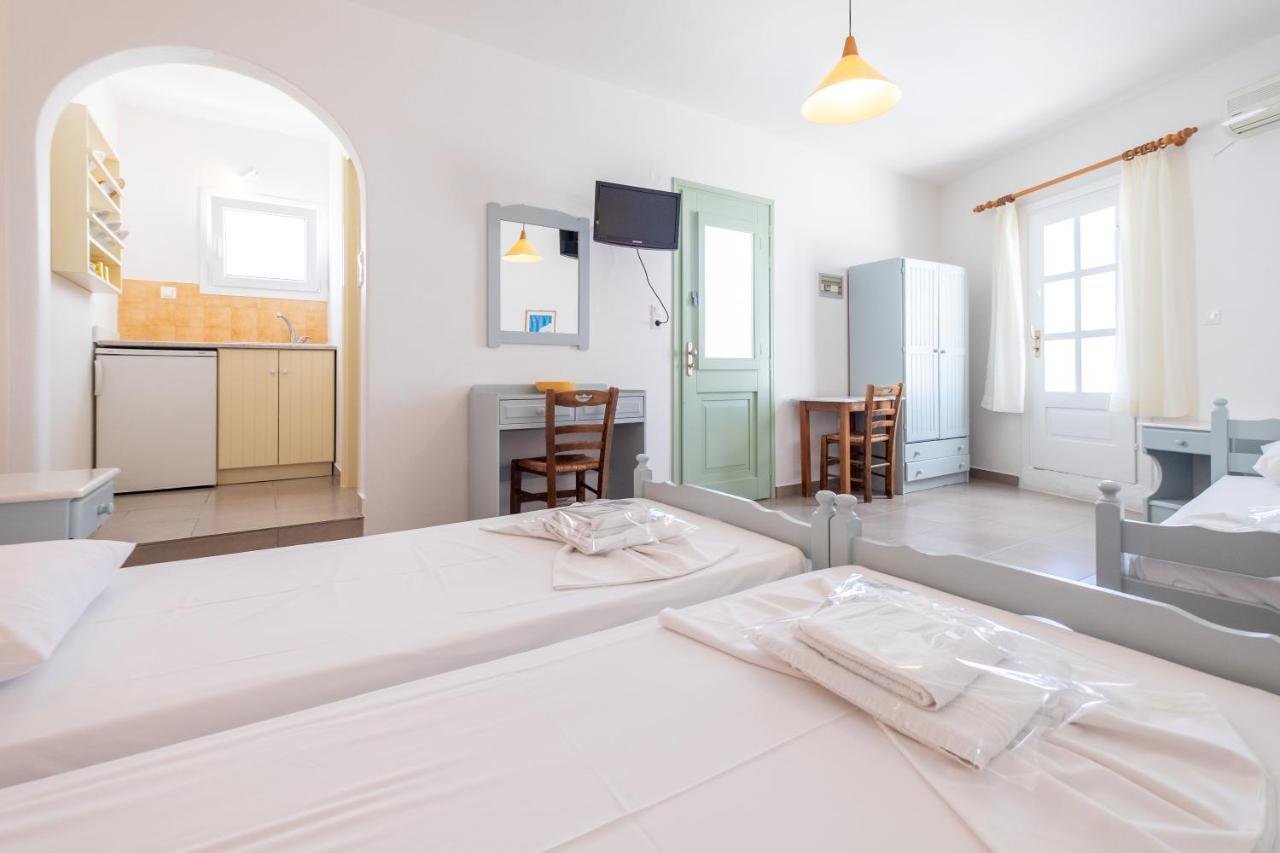 Lorenzo Studios And Suites Paros Науса Экстерьер фото