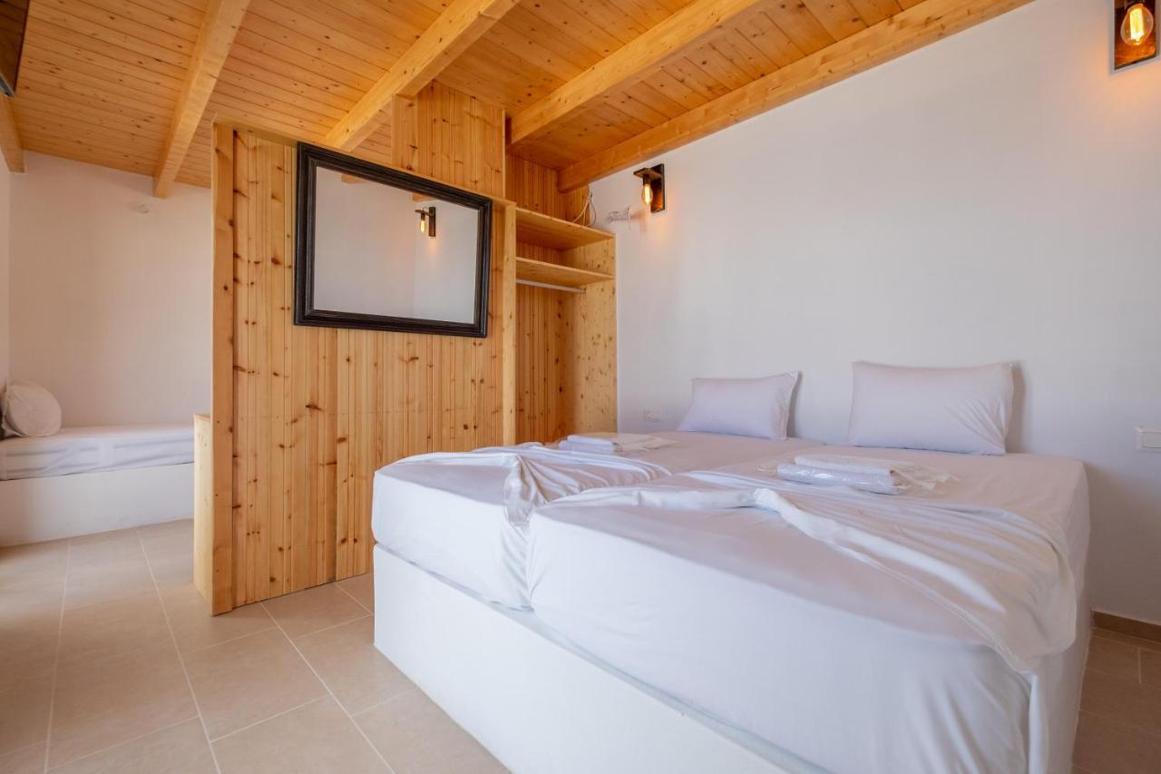 Lorenzo Studios And Suites Paros Науса Экстерьер фото