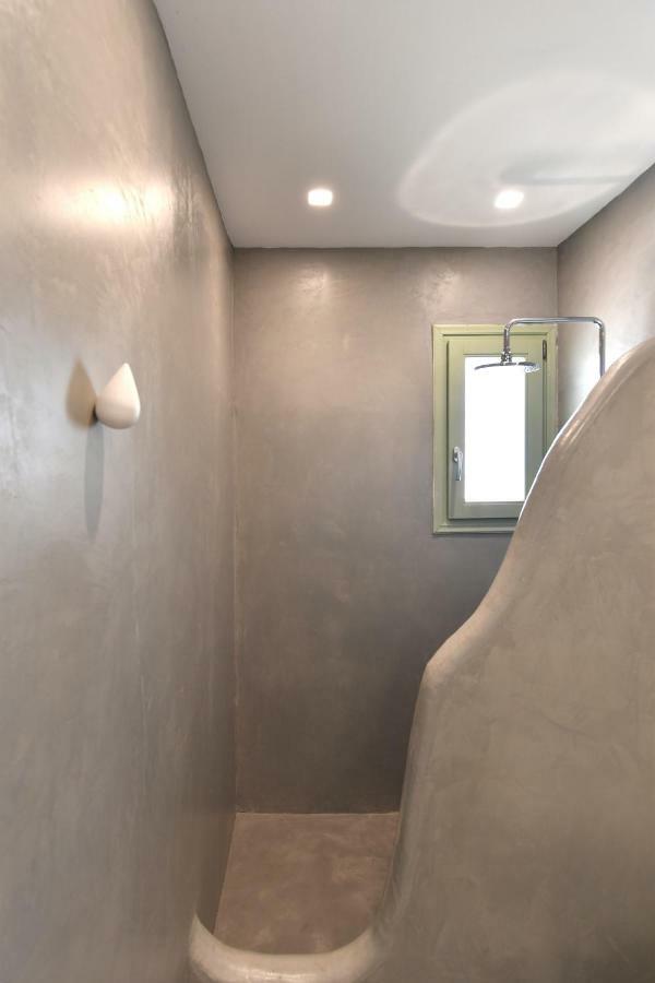 Lorenzo Studios And Suites Paros Науса Экстерьер фото
